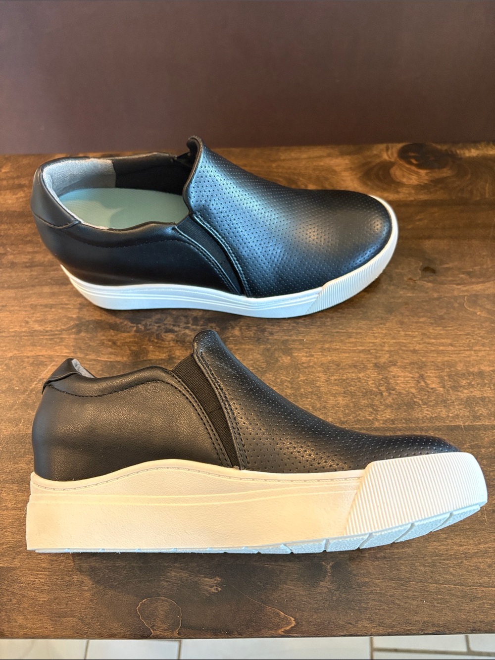 Dr. Scholl's Timeoff Wedges - Black Slip-On with White Platform Sole - NIB, 6.5